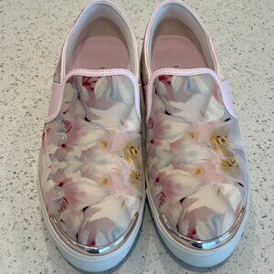 Ted Baker London slip on Laulei sneaker , size 6